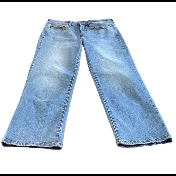 NYDJ For Chico’s Slim Crop Jeans - Picture 2 of 7